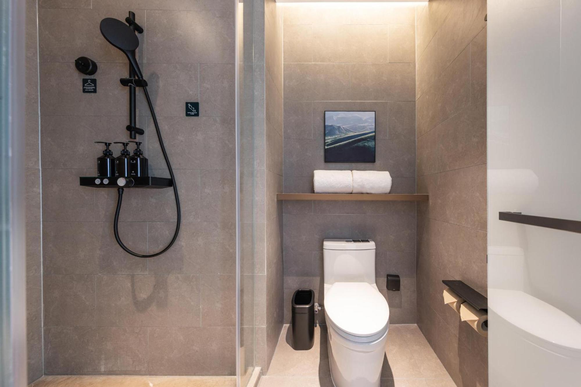 Atour Hotel Wuhan Chuhe Han Street Hongshan Plaza Eksteriør billede